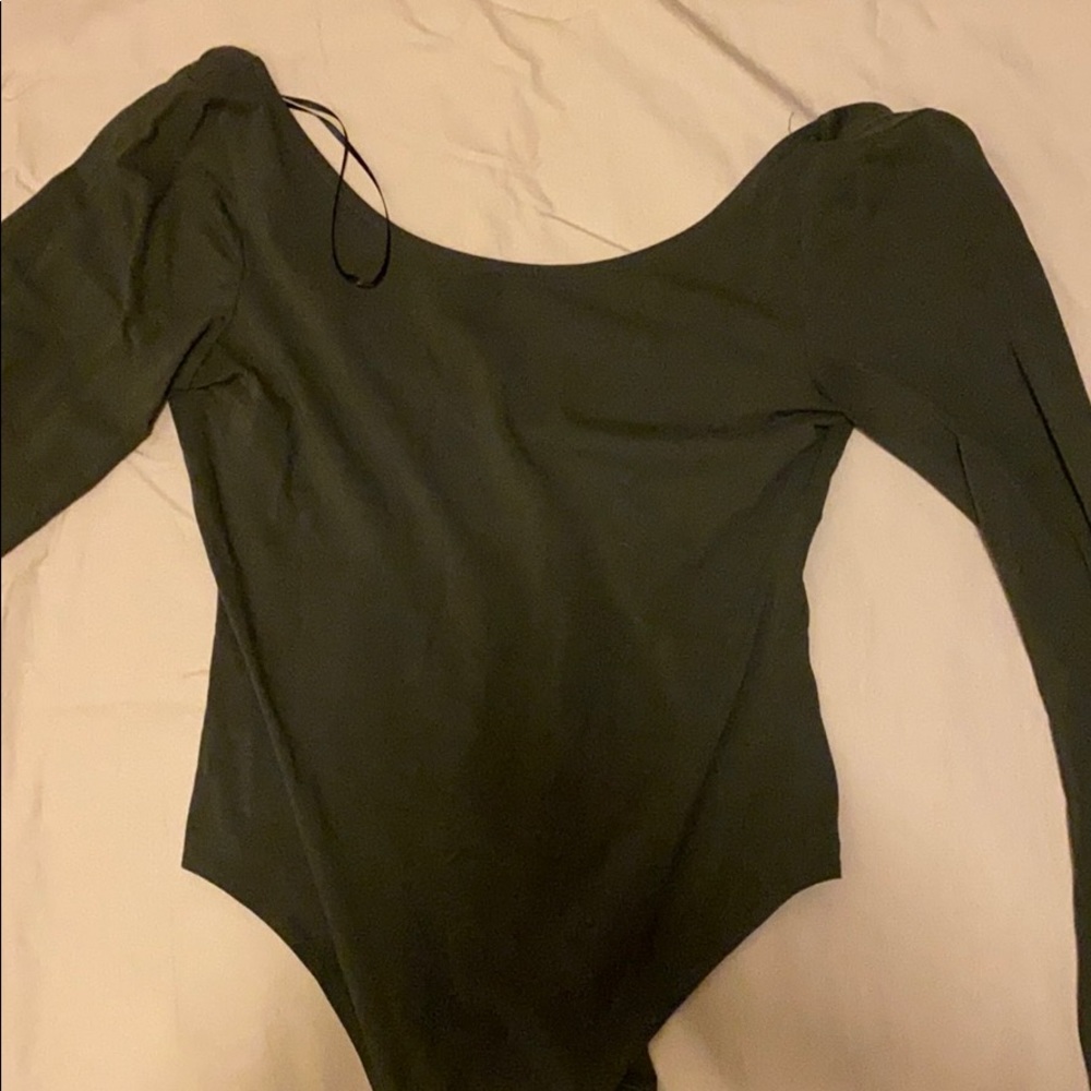 H&M Basic Olive green Top